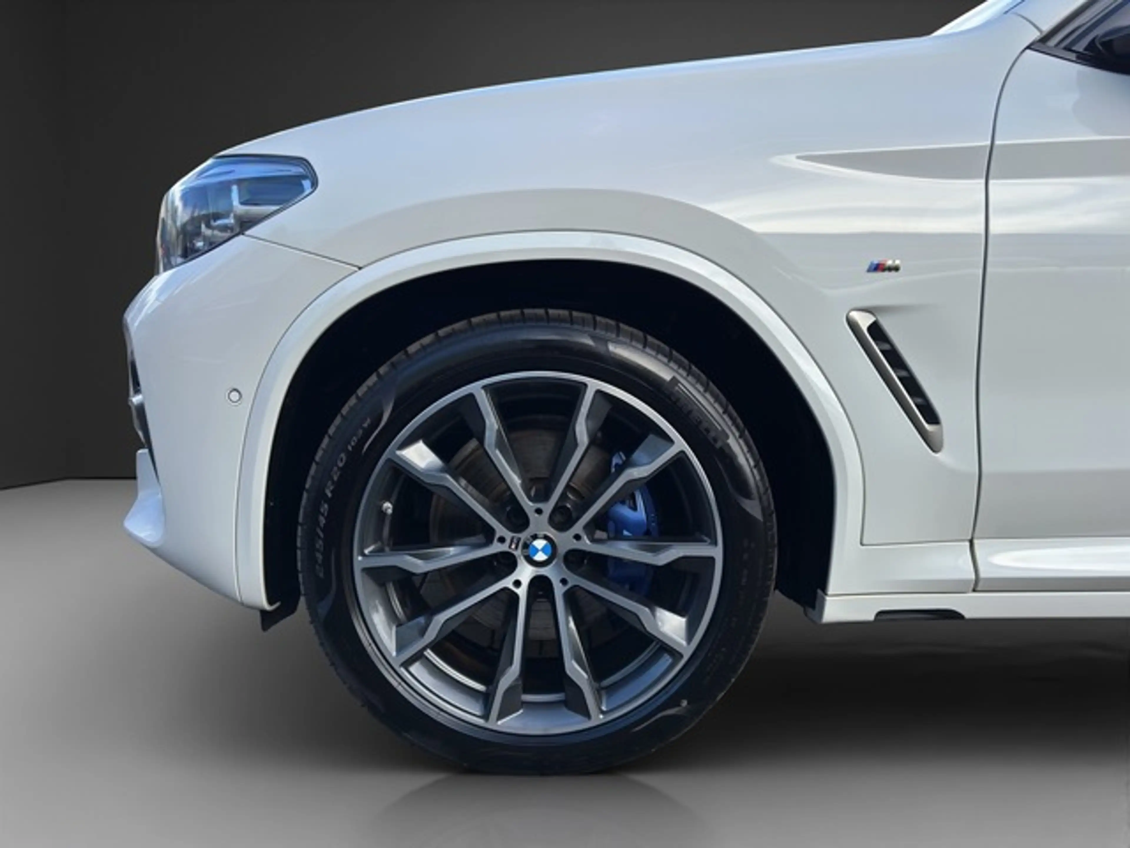 BMW X4 M40 d PANO / KEY GO / HUD / HIGH LED / ACC — photo 5