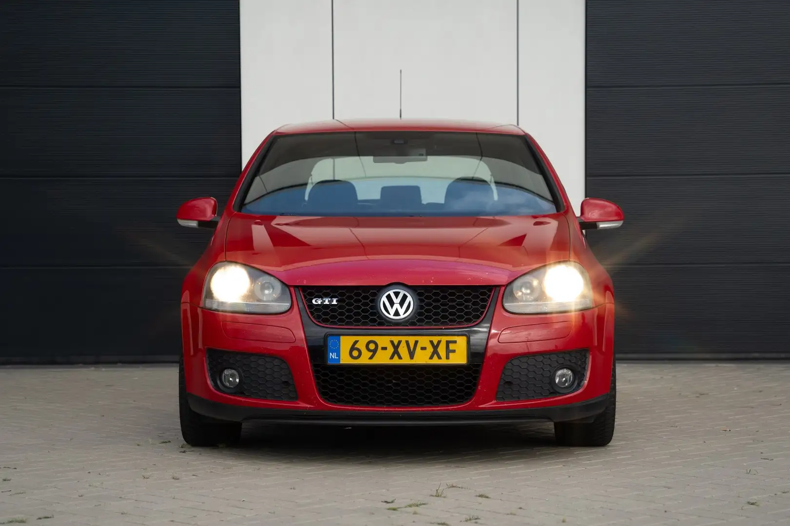 Volkswagen Golf 2.0 TFSI GTI 60 Rood - 2