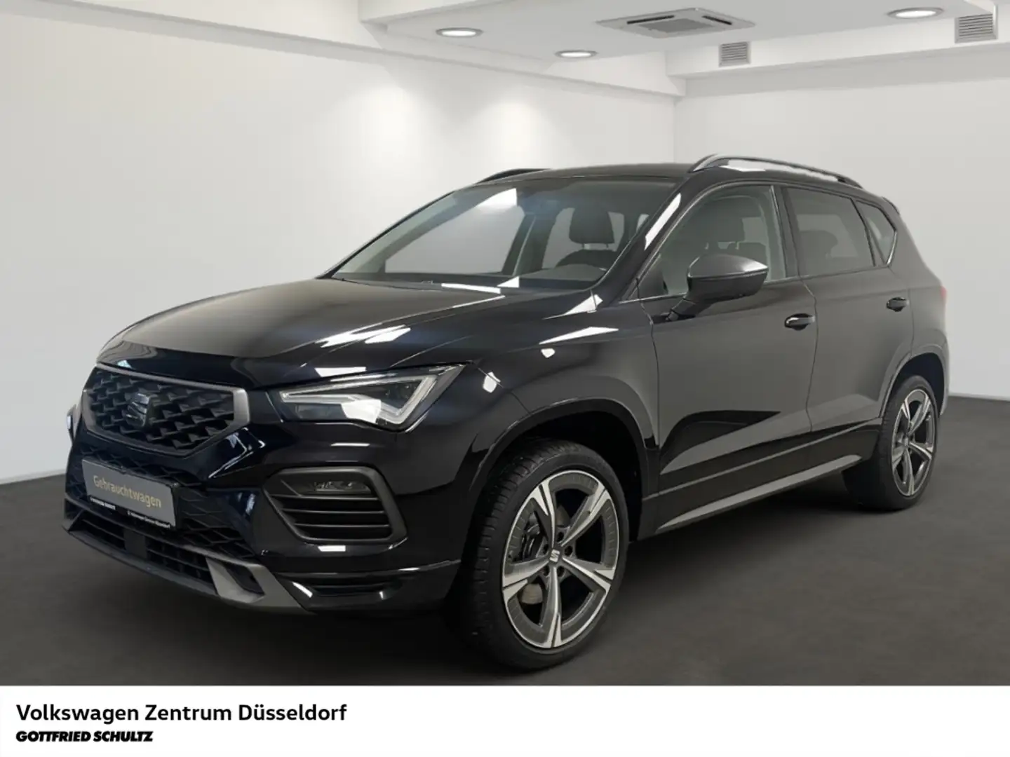 SEAT Ateca FR 1.5 TSI DSG Navigation 19 Zoll Räder Cockpit Schwarz - 1