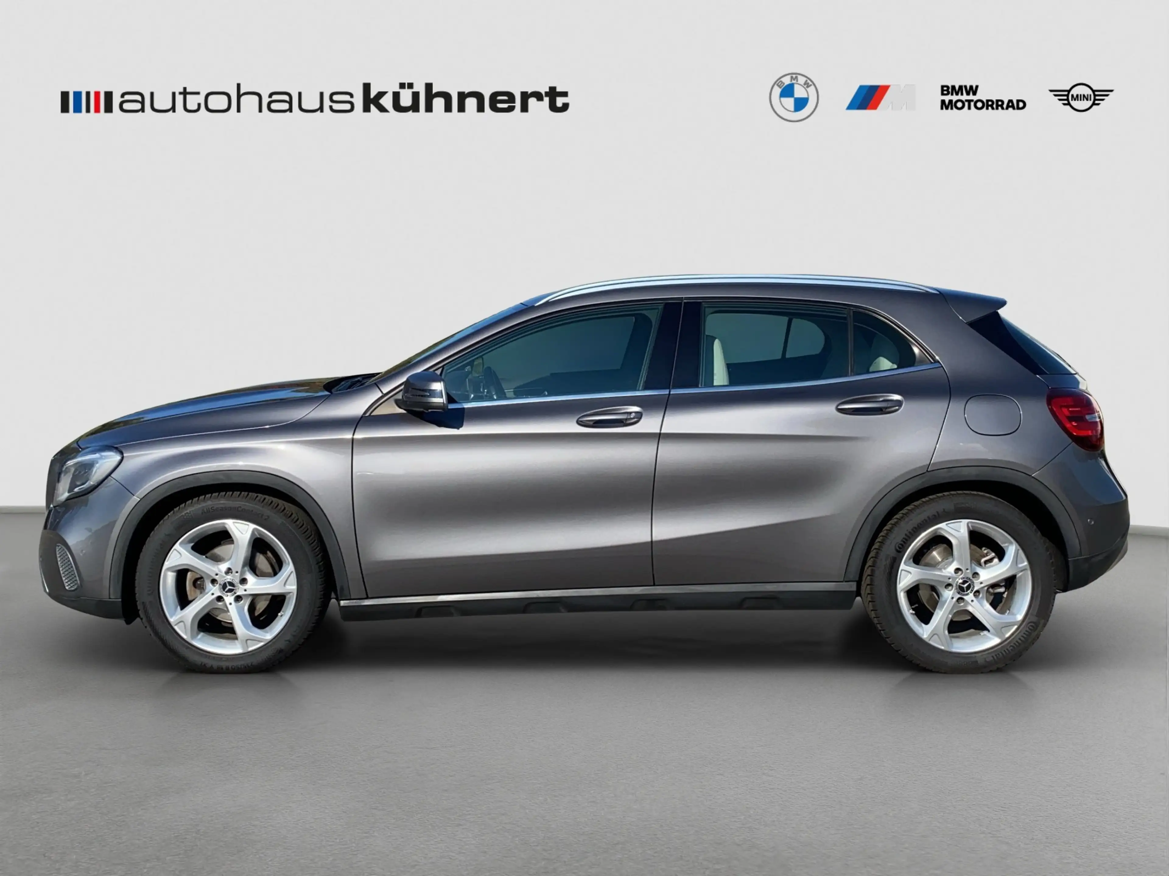 Mercedes-Benz GLA 200 MB  Urban LED Tempo 360° Keyless Carplay — photo 3