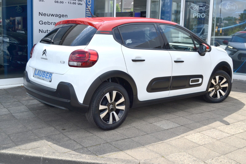 Citroen C3 C3 1,2 Shine AutoAC LMF USB+DAB eFH LED PDC — photo 6