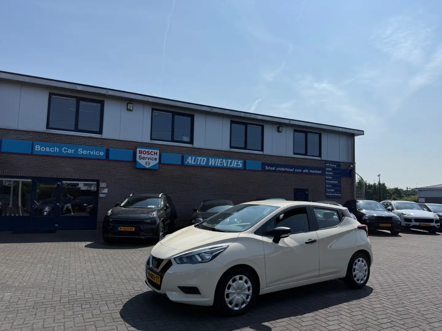 Nissan Micra 1.0 IG-T 74kw | Visia 5-Drs | Airco Wit - 2