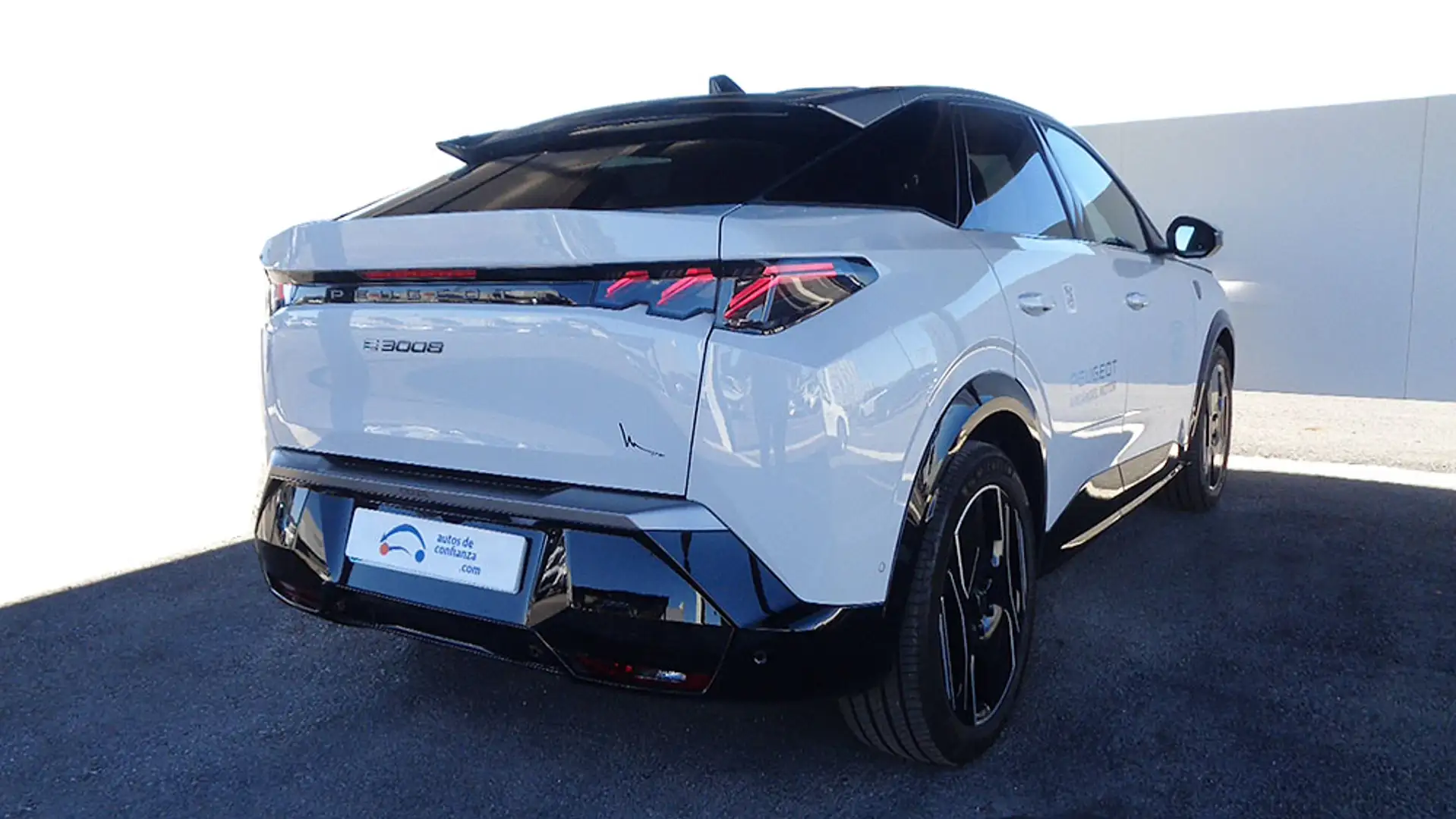 Peugeot 3008 GT ELECTRICO 157KW - 2