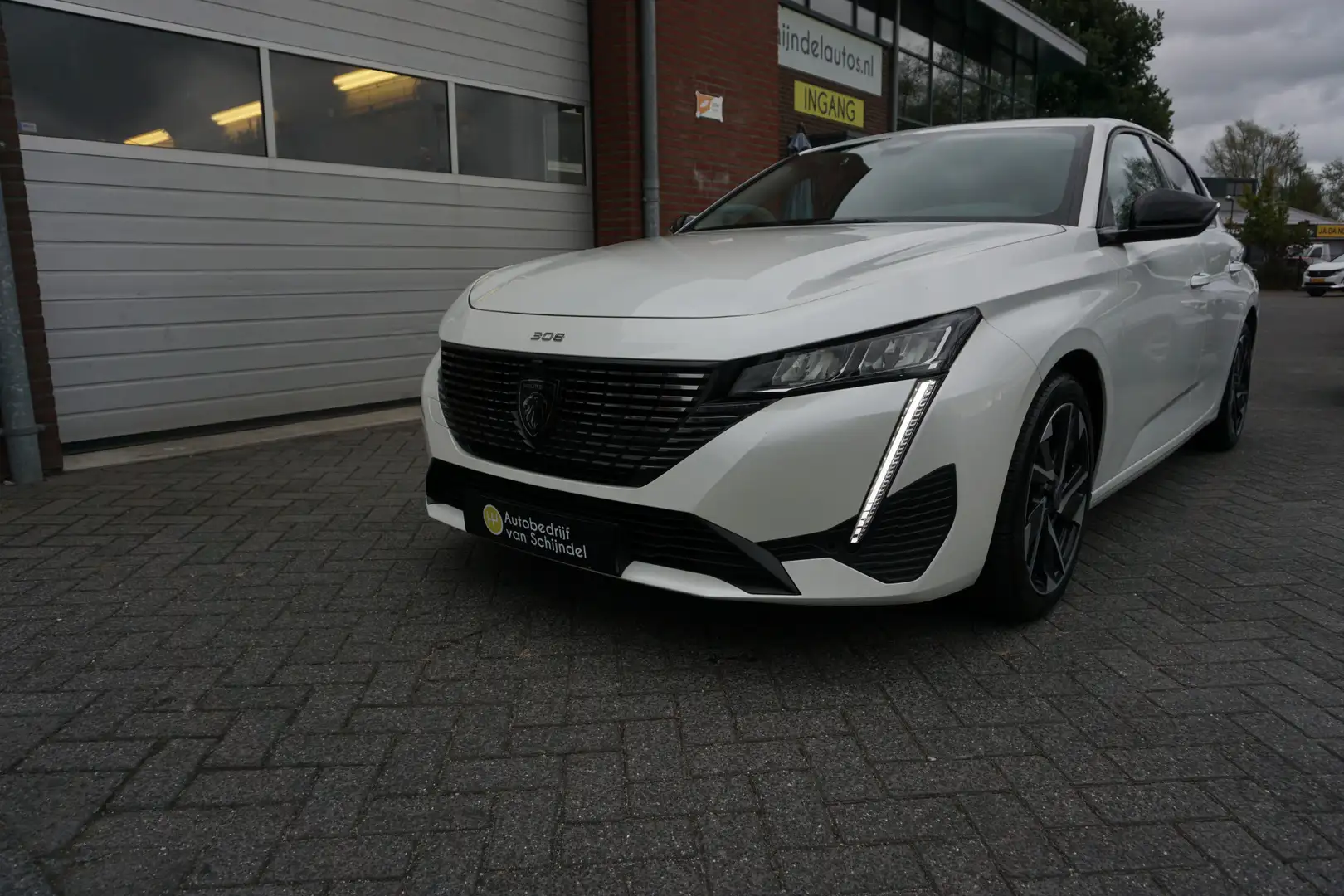 Peugeot 308 1.2 PURETECH 131PK AUTOMAAT ALLURE VOL LUXE!! OKT Blanc - 2
