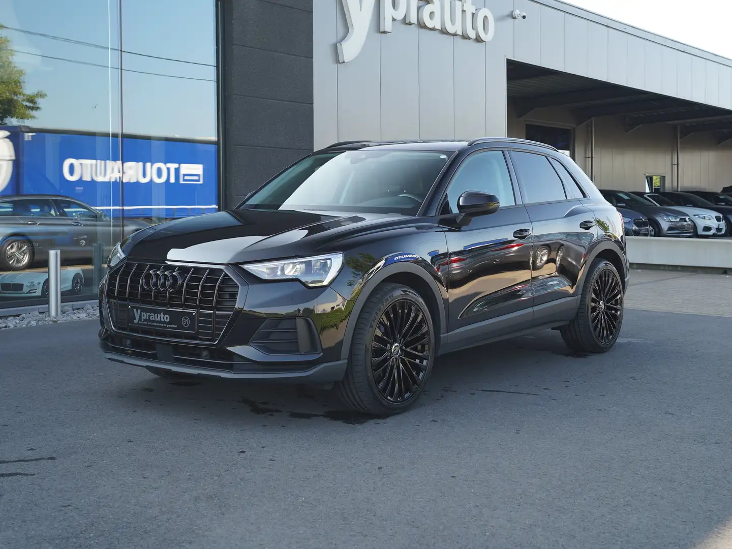 Audi Q3 35 TFSI Virtual Cockpit Privacy LaneAssist Cruise Black - 1