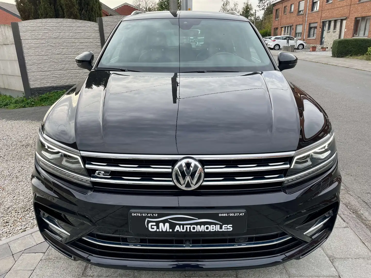 Volkswagen Tiguan 2.0 TDi SCR R line DSG*GPS*CAMERA*CUIR*TOIT PANO* Noir - 2