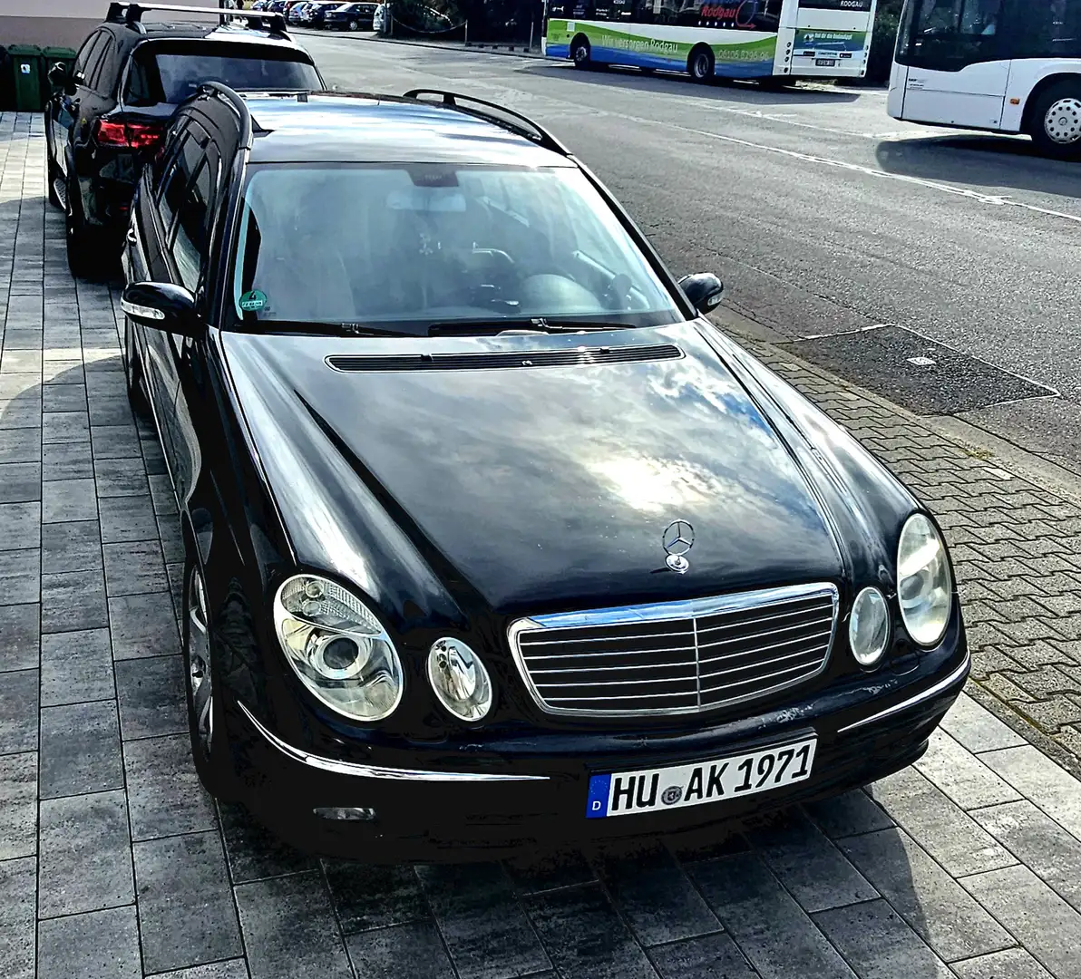 Mercedes-Benz E 320 Avangarde  Brambus Schwarz - 2