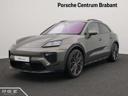 Porsche Macan 4