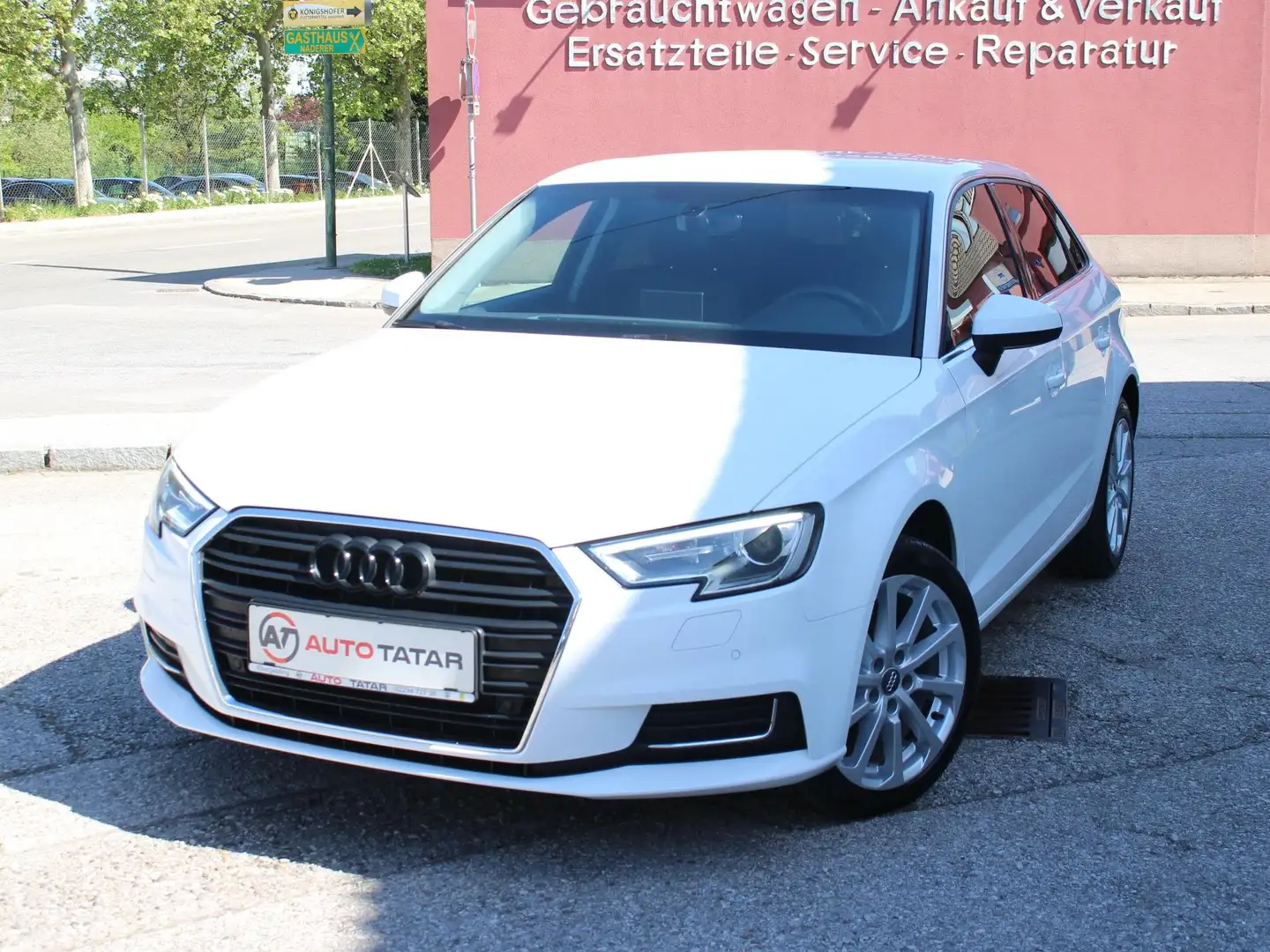 Audi A3 SB-design - Pickerl bis 02.2027 - Teilleder ! Weiß - 1