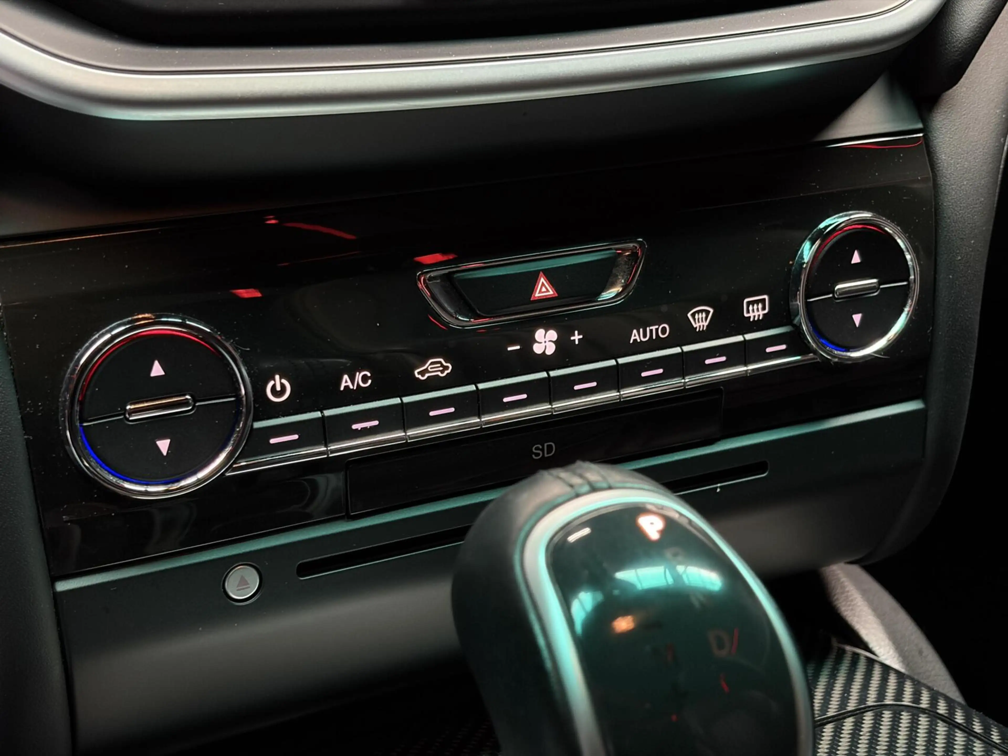 Maserati Ghibli 3.0 S Q4 |PANO|H&K|CARBON|MEM.|STOELVERW.|21" — photo 16