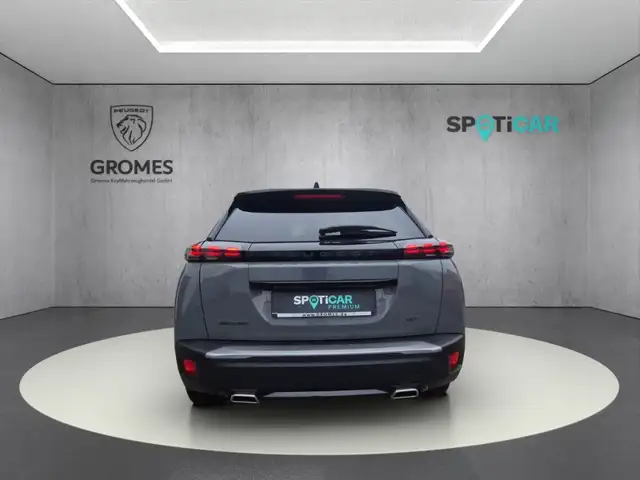Peugeot 2008 view 4
