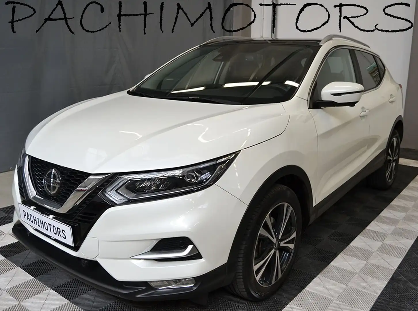 Nissan Qashqai 1.3 DIG-T 160CV DCT Navi-360°-TettoPanoramico** Bianco - 1
