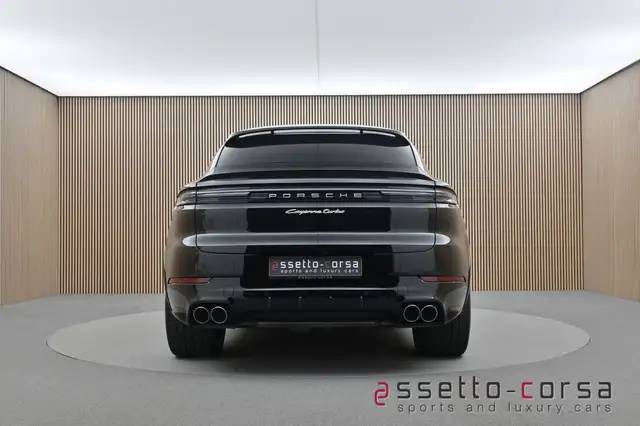 Porsche Cayenne view 3