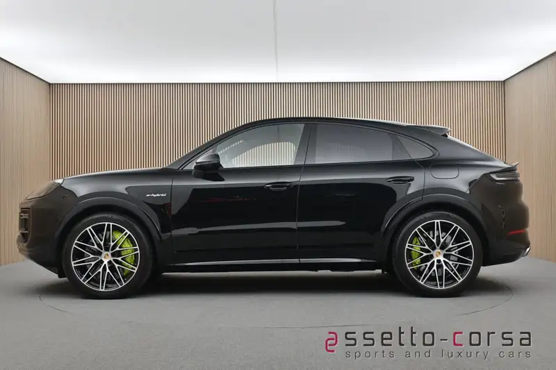 PORSCHE Cayenne Coupe