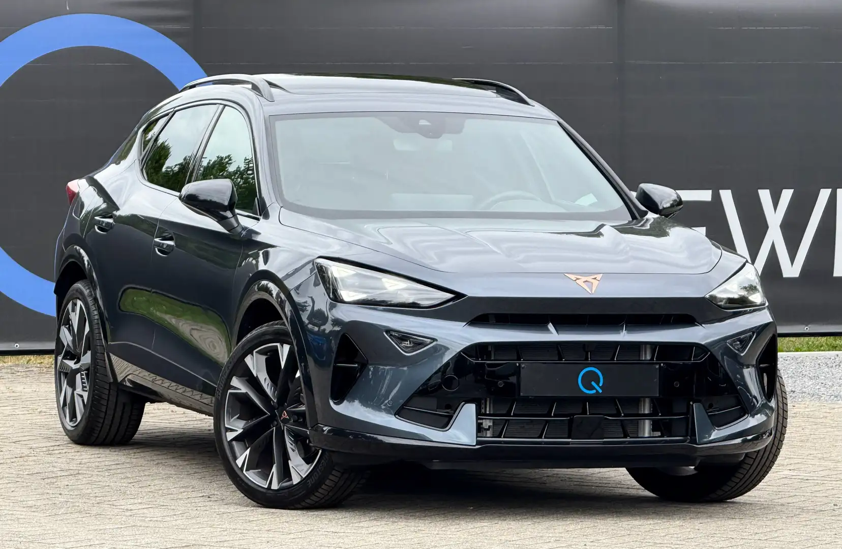 CUPRA Formentor 1.5 eTSI DSG CAMERA PANO/OPENDAK SENNHEISER TREKHK Grijs - 1