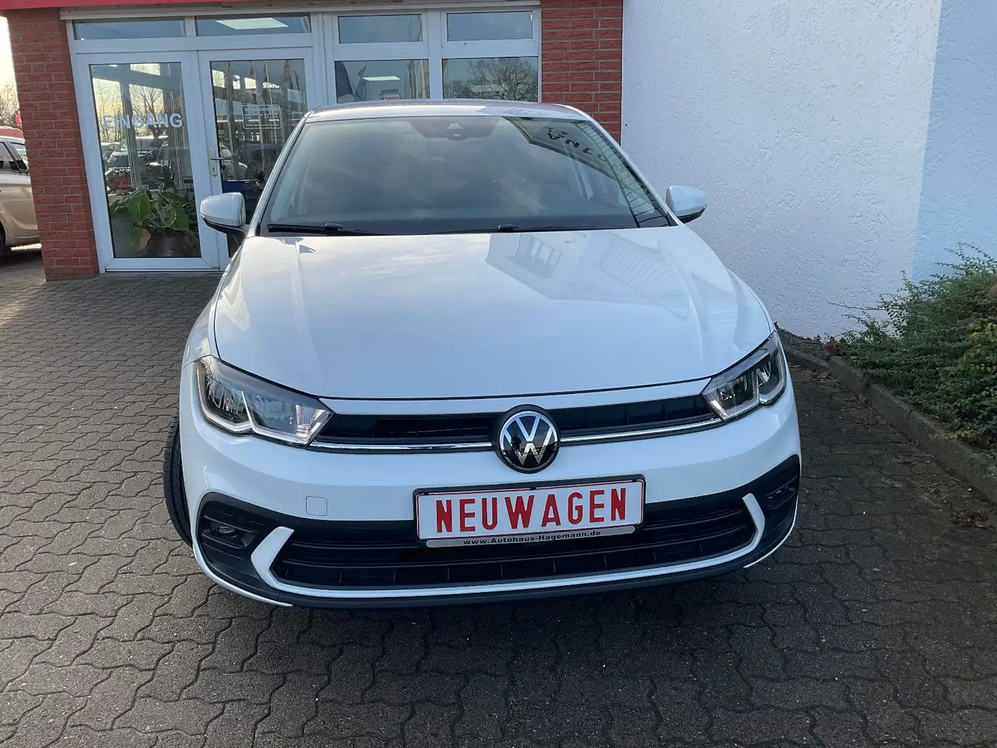Volkswagen Polo VI*APP*PDC h*LED*SHZ*Tempom*div.Assistenten Weiß - 2
