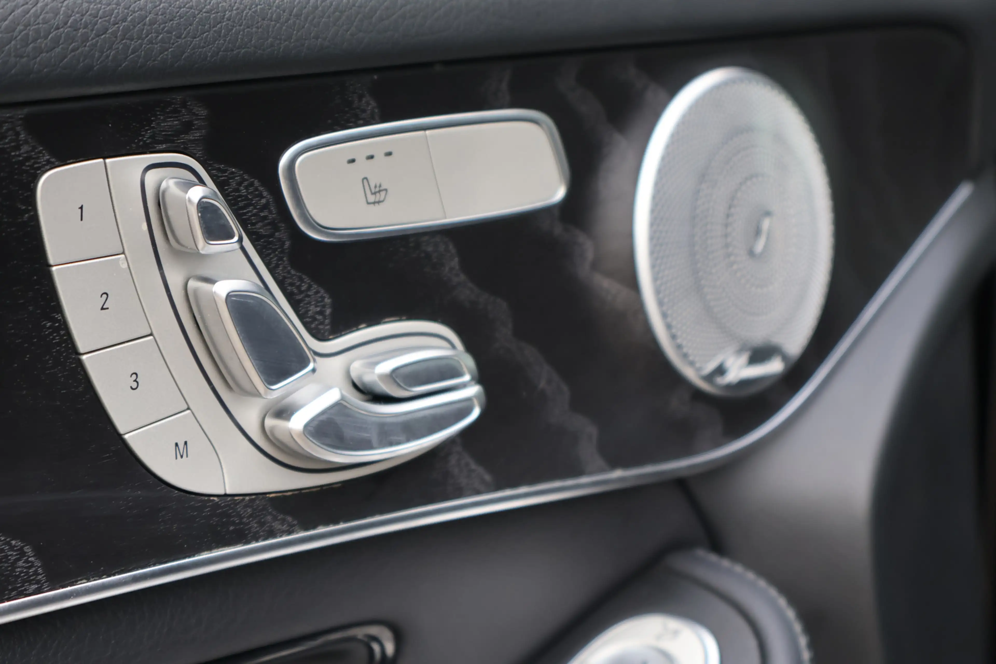 Mercedes-Benz GLC 250 Coupé 4MATIC l AMG l Burmerster l Comand l Wegklap — photo 14