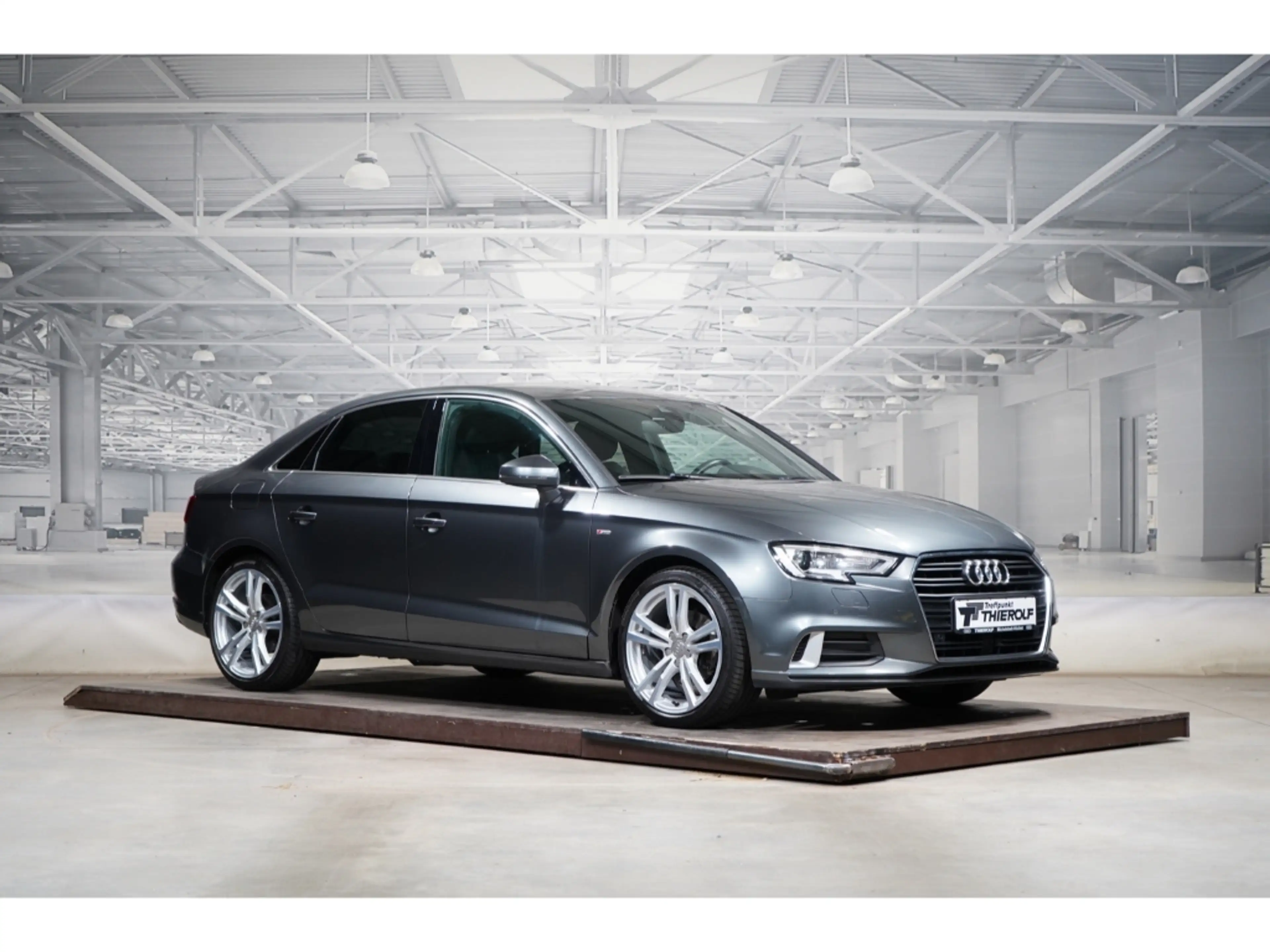 Audi A3 Limousine 1.5 TFSI sport S line — photo 4