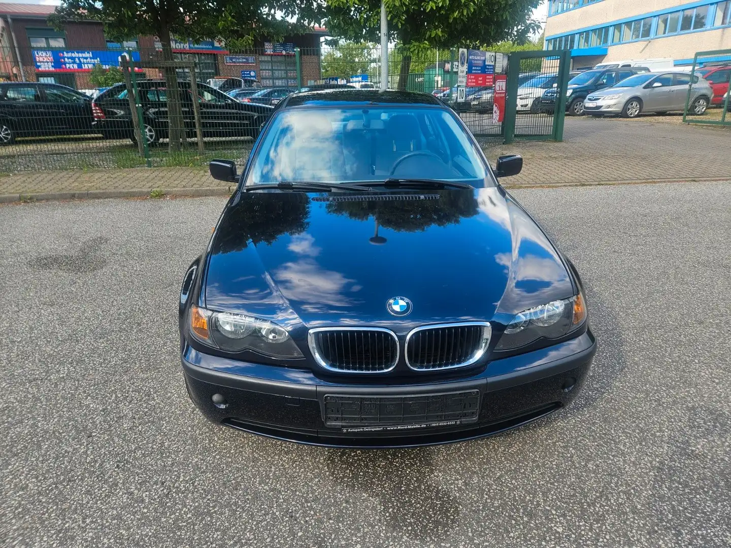 BMW 316 BMW 3 Lim. 316i-KLIMA-AHK-90Tkm-TÜV NEU-TOP Blau - 2