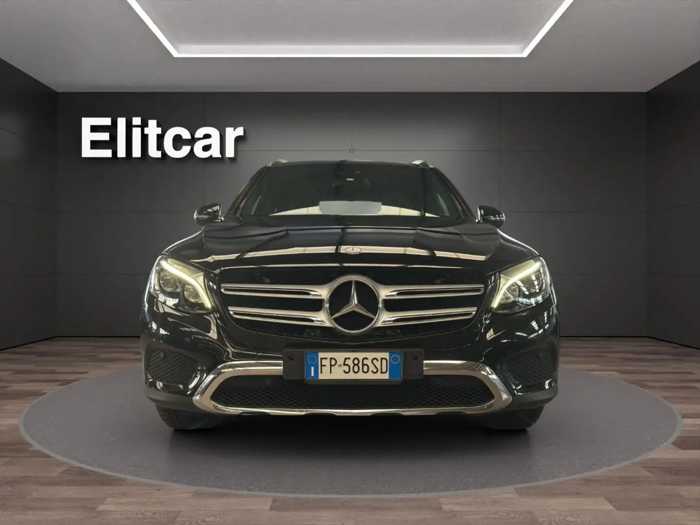 Mercedes-Benz GLC 220 d 4Matic Sport Nero - 2
