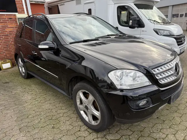 Mercedes-Benz ML 350 ML 350 (164.186)/ TÜV NEU!