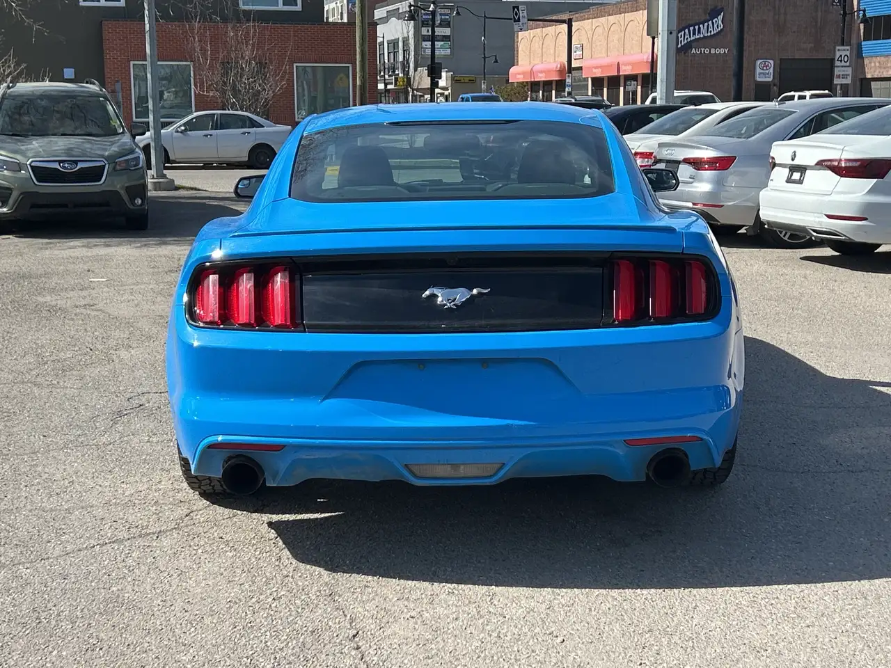 Ford Mustang снимка Ford Mustang