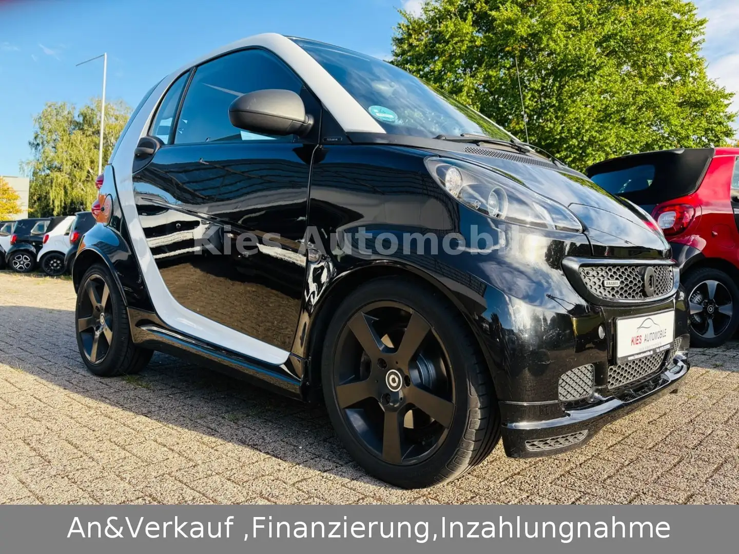 smart forTwo Brabus 84Ps AUTOM/SERVO/SITZH/LEDER/TEMPO Schwarz - 2
