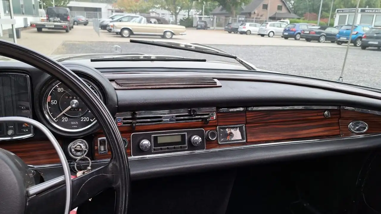 Mercedes-Benz 280 SE 3.5 Coupe, foto 11