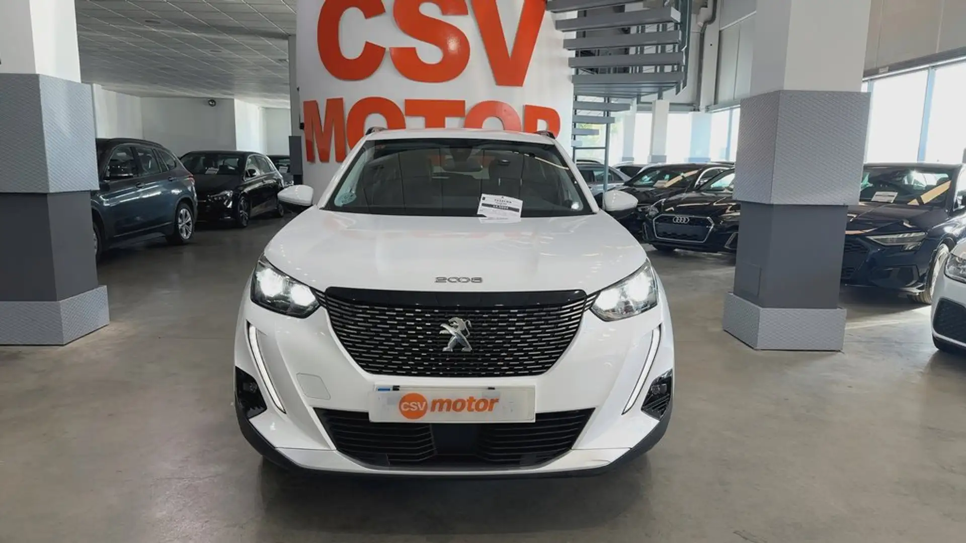 Peugeot 2008 Allure Pack BlueHDI 81kW 110CV - 2