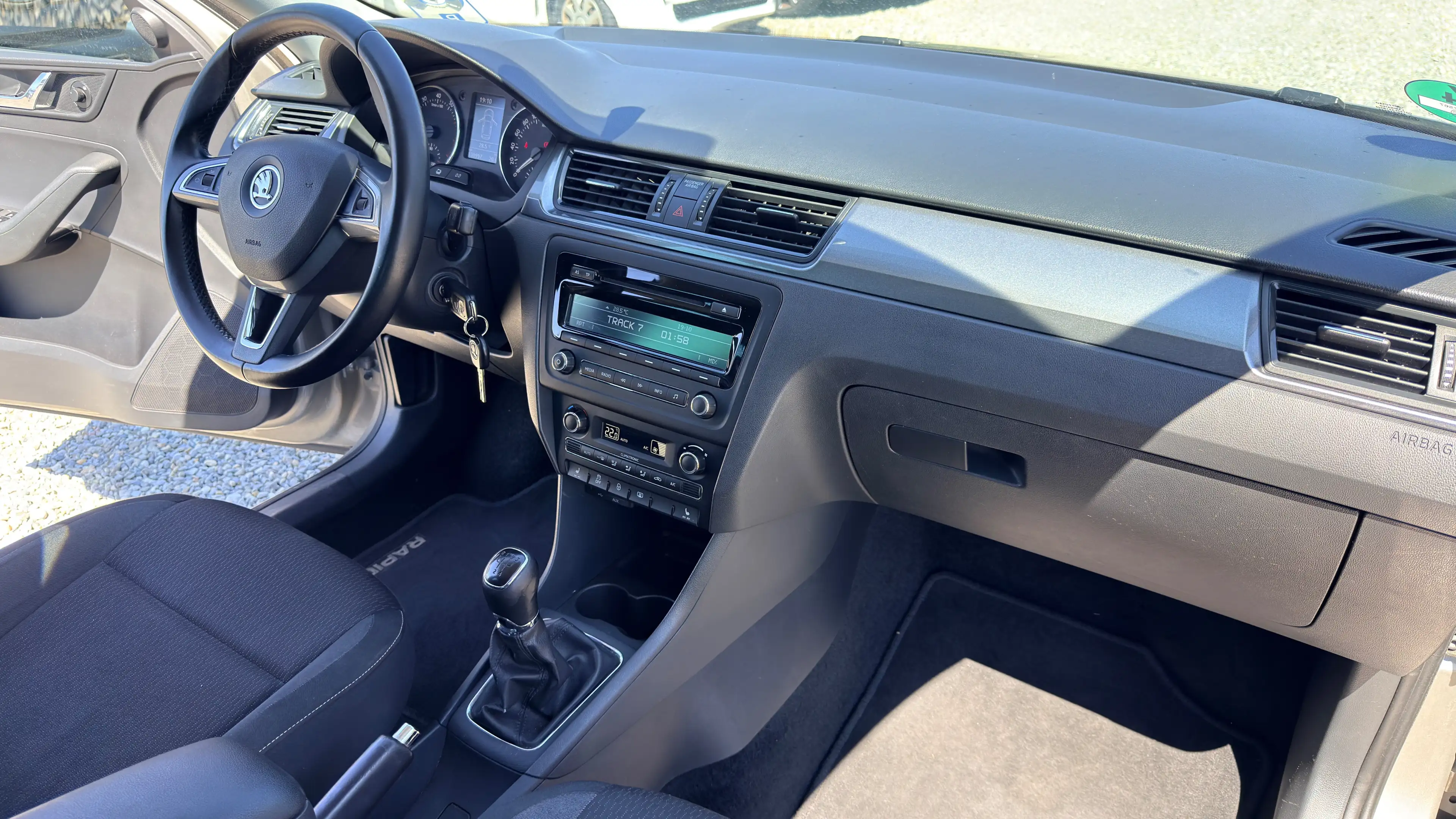 Skoda Rapid/Spaceback Drive — photo 8