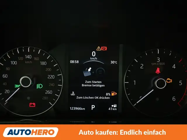 Land Rover Range Rover Velar view 20