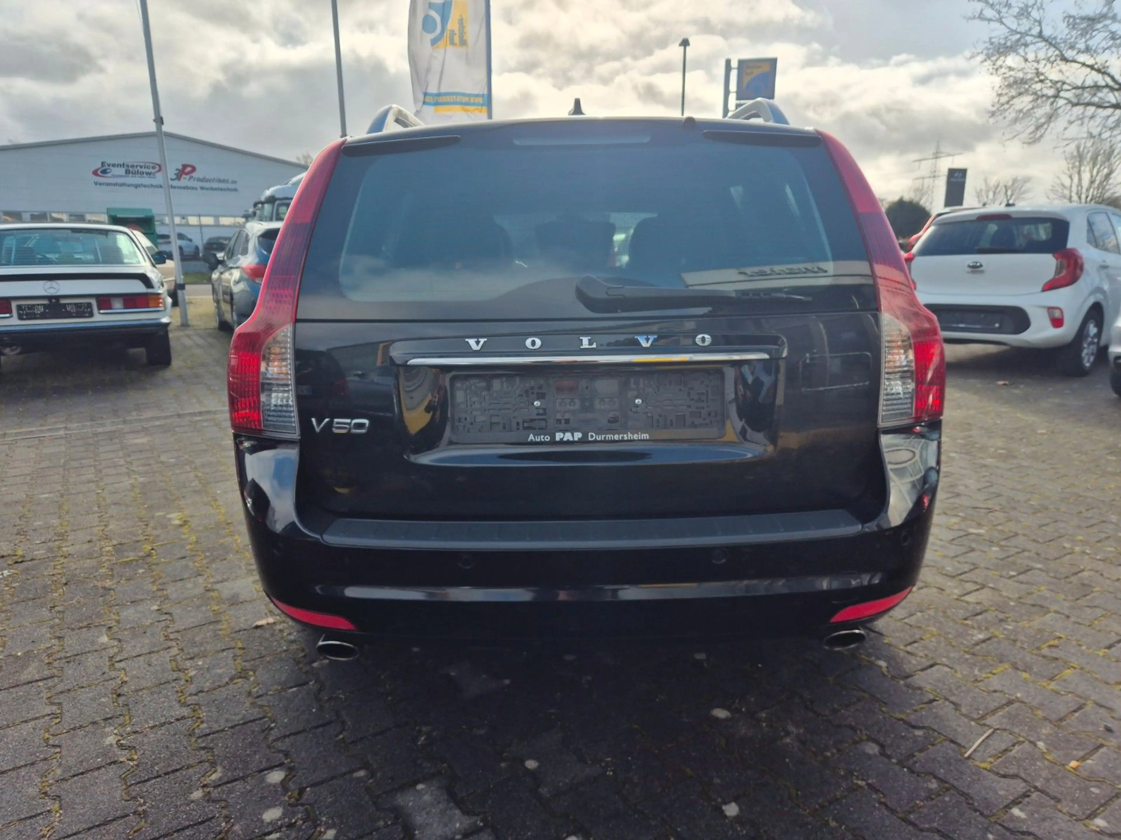 Volvo V50 2.0d 5 Zylinder 1Hd Xenon Automatik Leder — photo 6