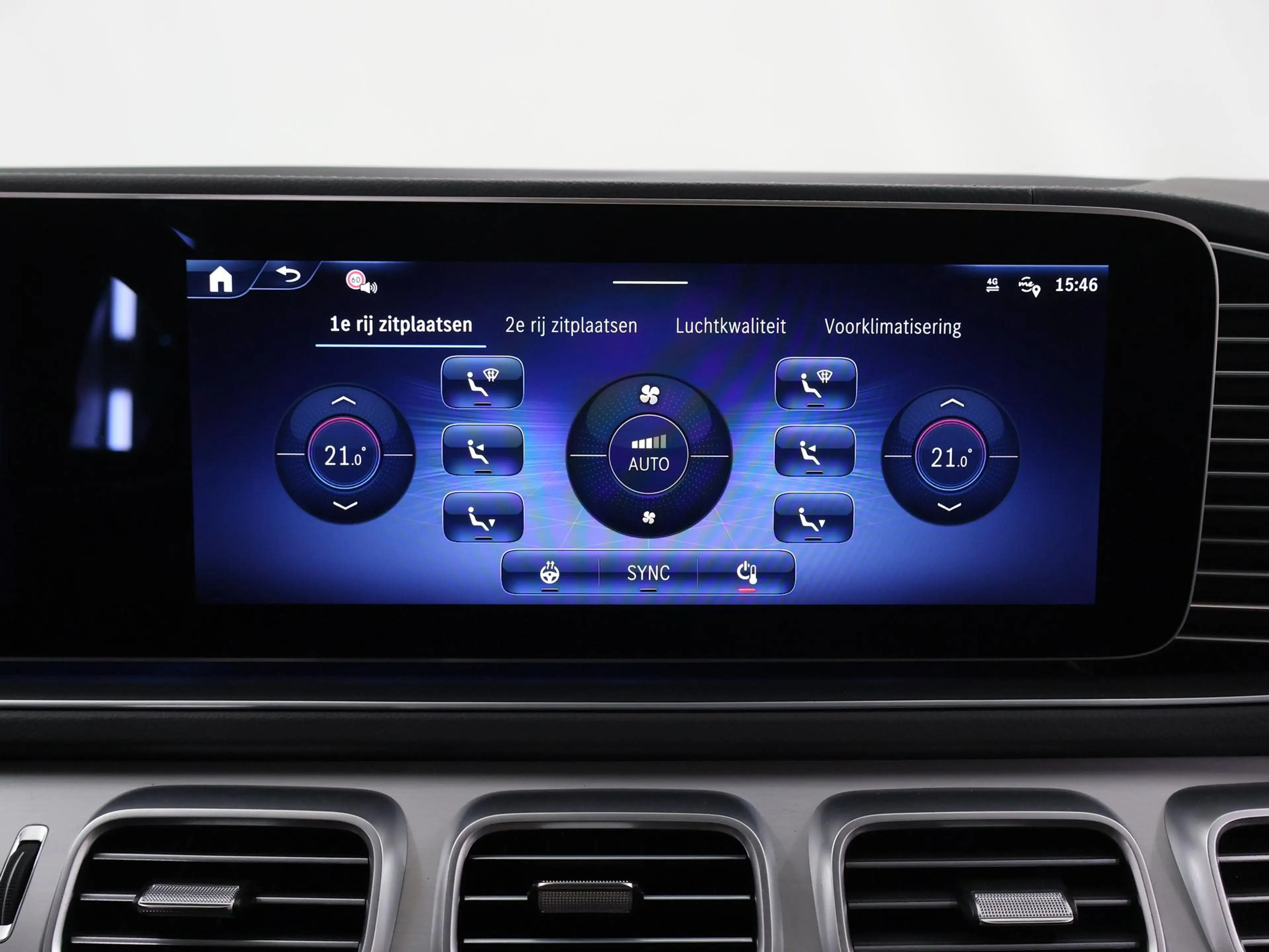 Mercedes-Benz GLE 400 400e 4MATIC Sport Edition Premium Plus | Premium P — photo 32