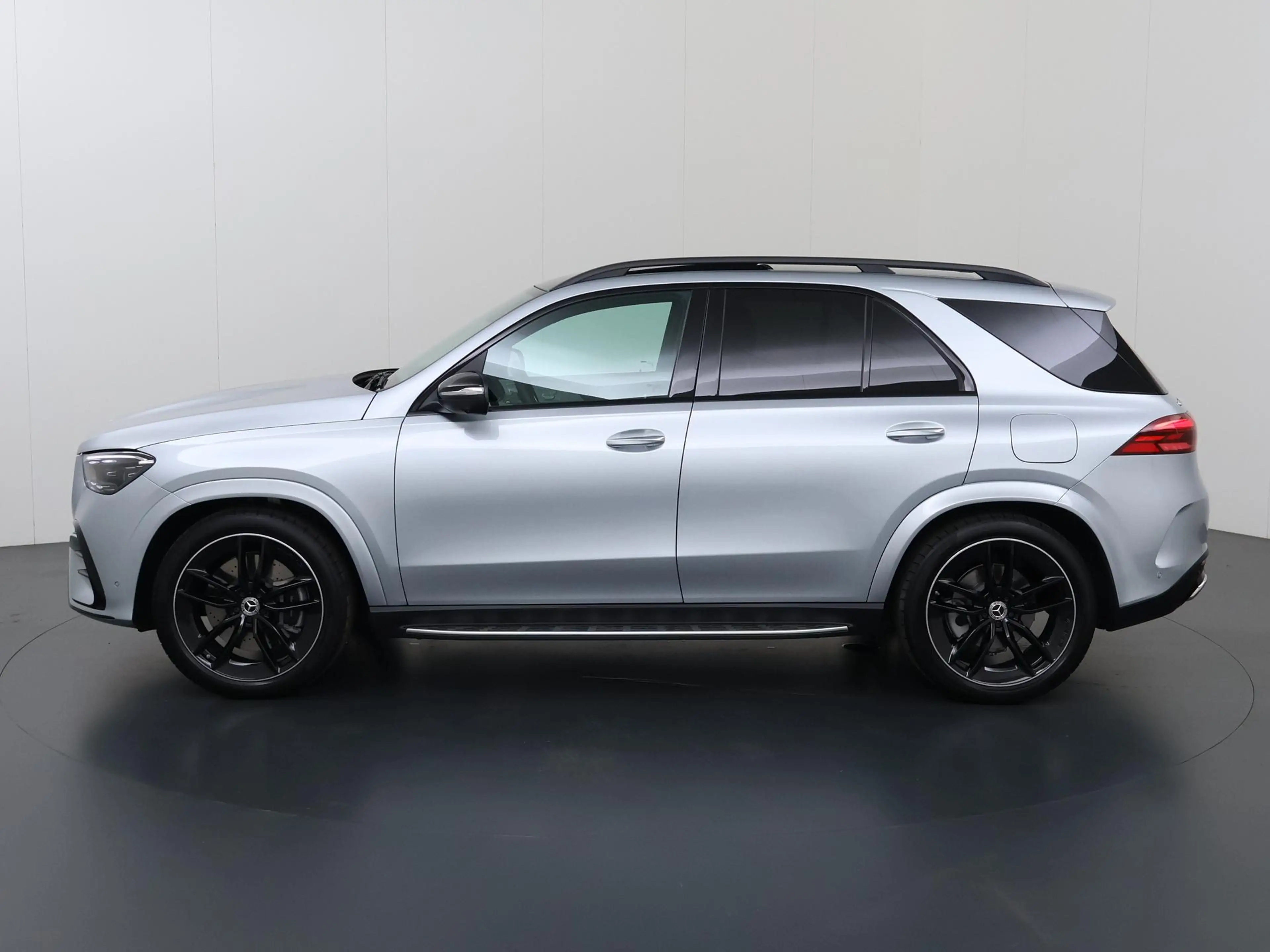 Mercedes-Benz GLE 400 400e 4MATIC Sport Edition Premium Plus | Premium P — photo 5