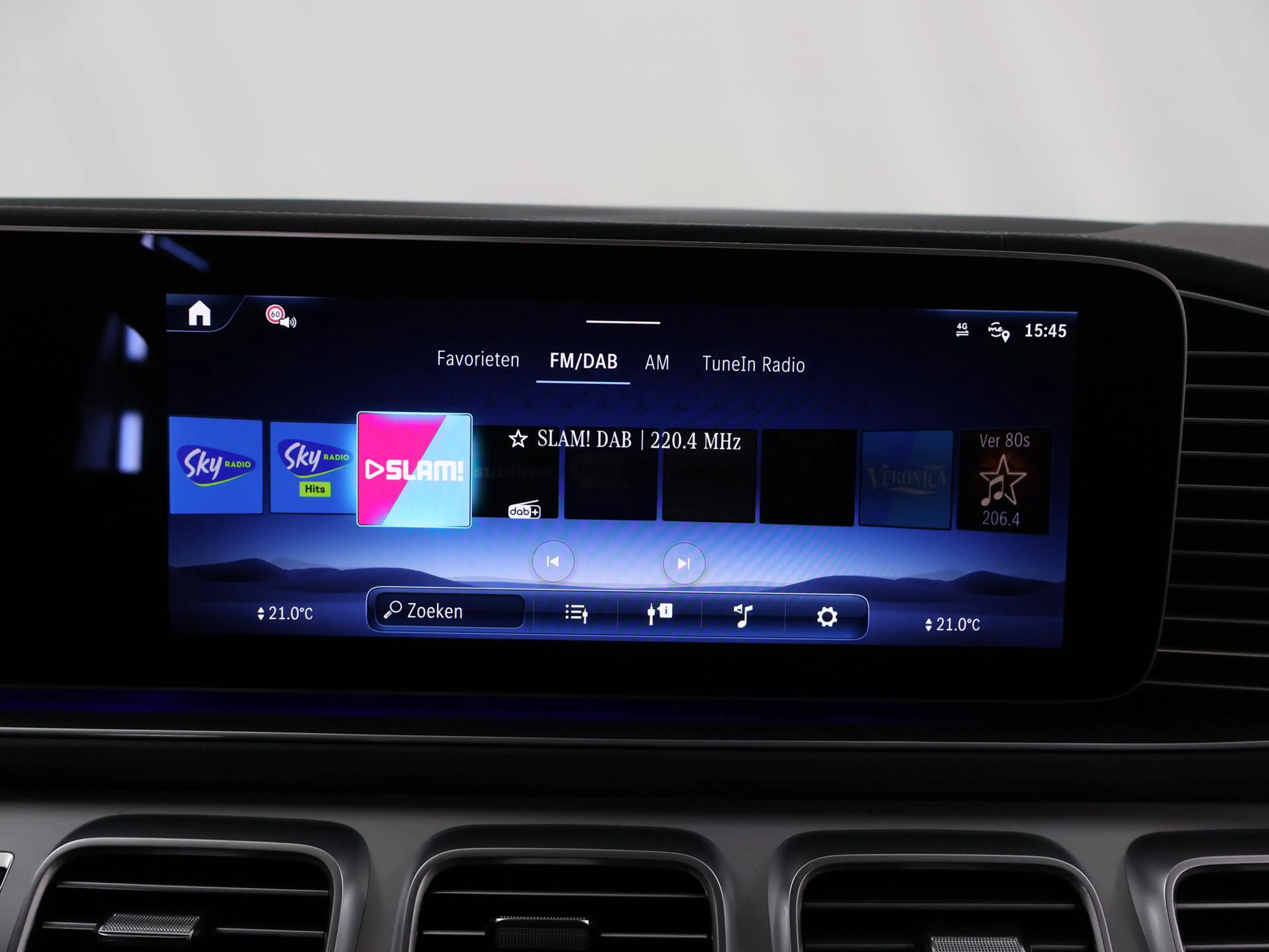 Mercedes-Benz GLE 400 400e 4MATIC Sport Edition Premium Plus | Premium P — photo 16