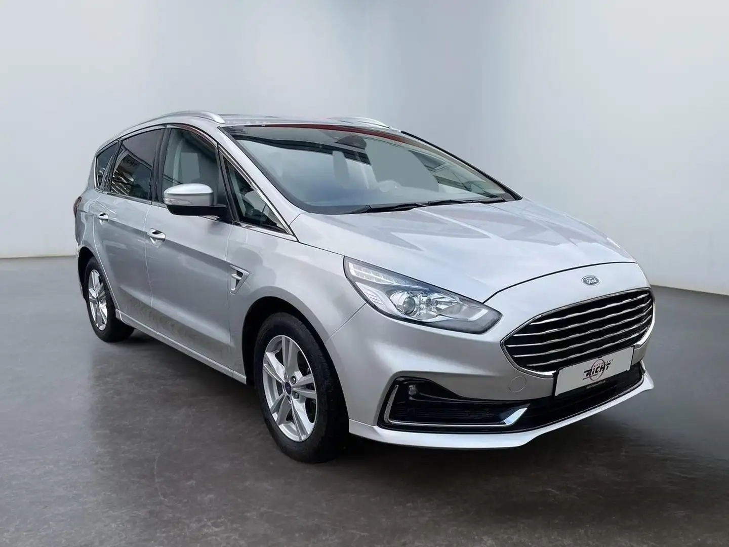 Ford S-Max 2.0 EcoBlue Titanium X AHK Navi PDC Kamera Gara... Argent - 2