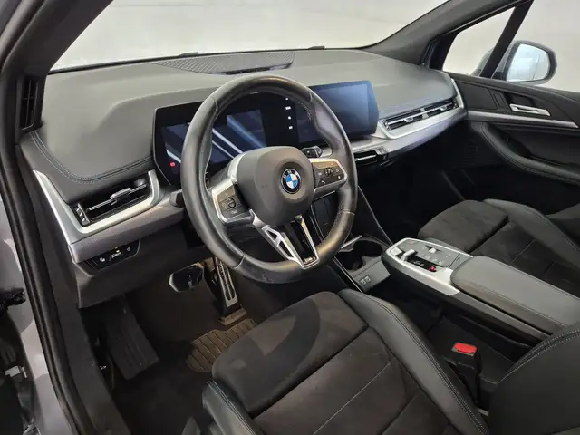 BMW 2 Series view 7