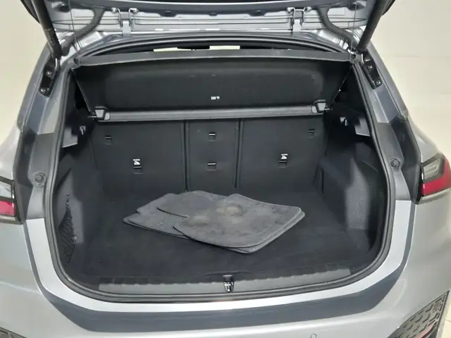 BMW 2 Series view 14