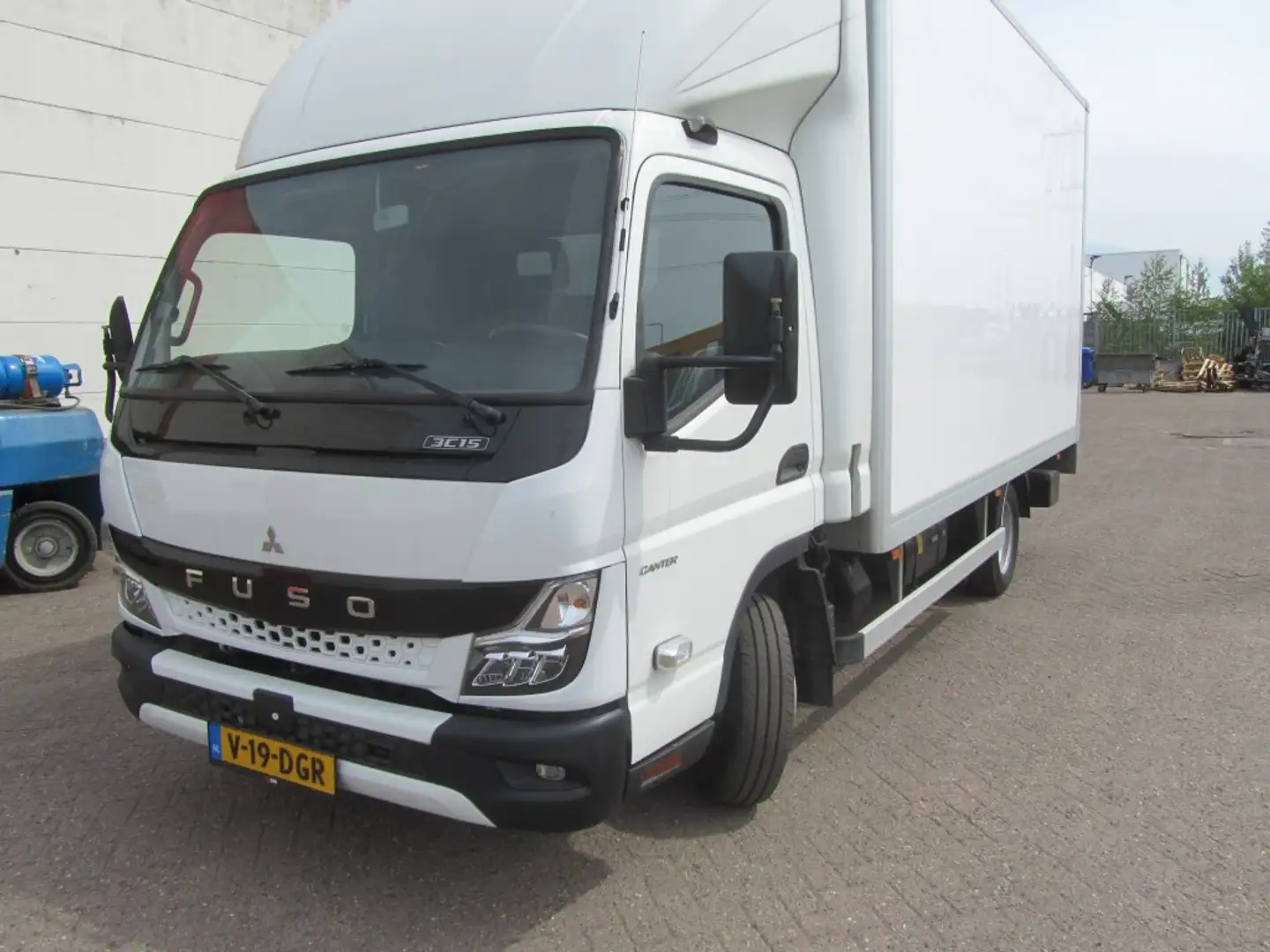 Mitsubishi Canter 3C15 Alb - 1