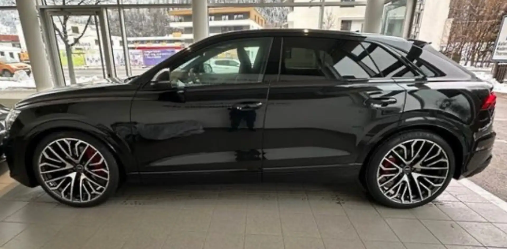 Audi Q8 50 3.0 tdi mhev S line Mod 2024 Facelift Noir - 2