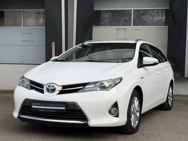Toyota Auris Hybrid Life+ Navi Rü-Kamera Sitzheizung