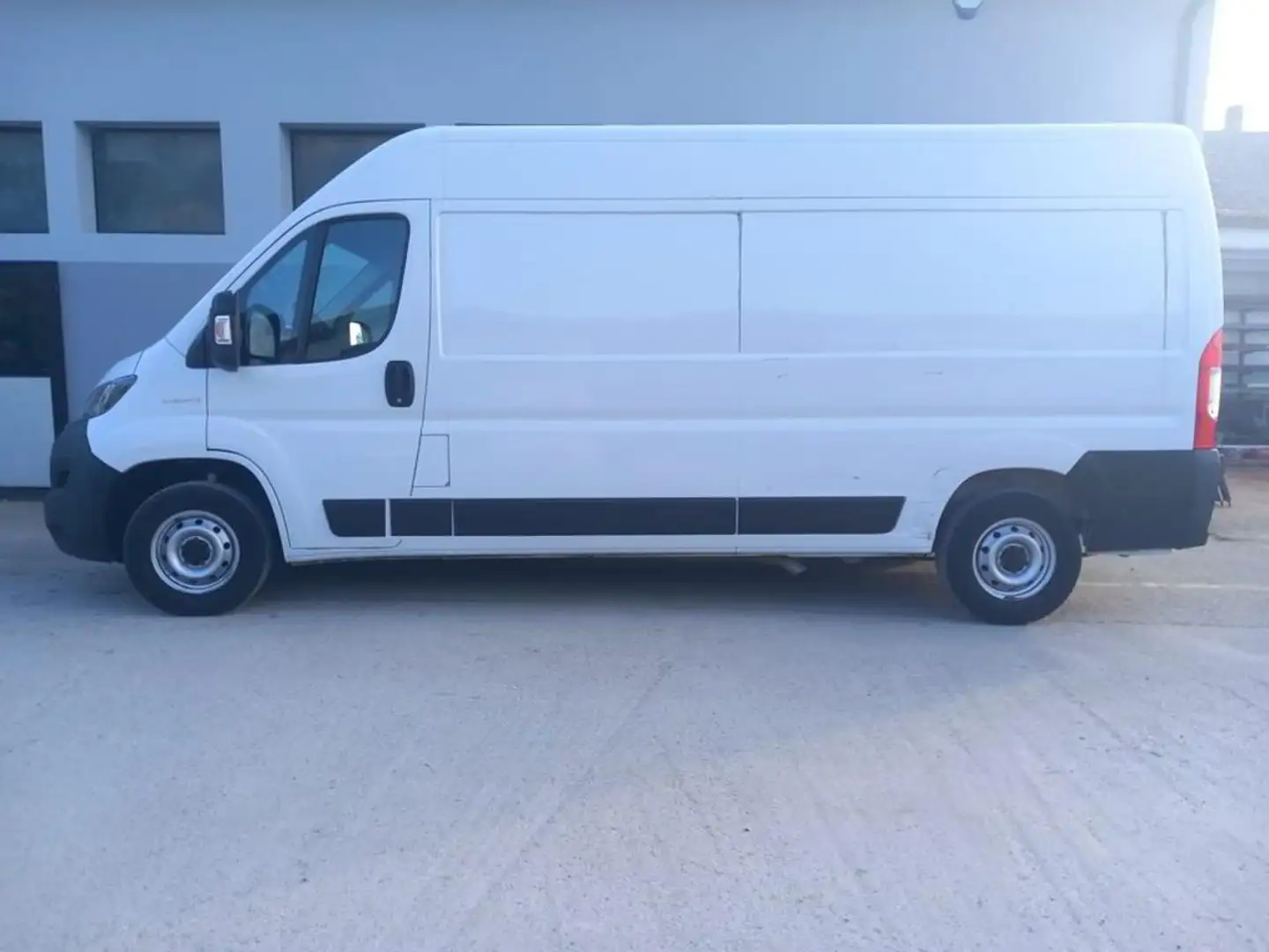 Fiat DUCATO  33 2.3 MJT 140CV PLM-TM Furgone Wit - 2