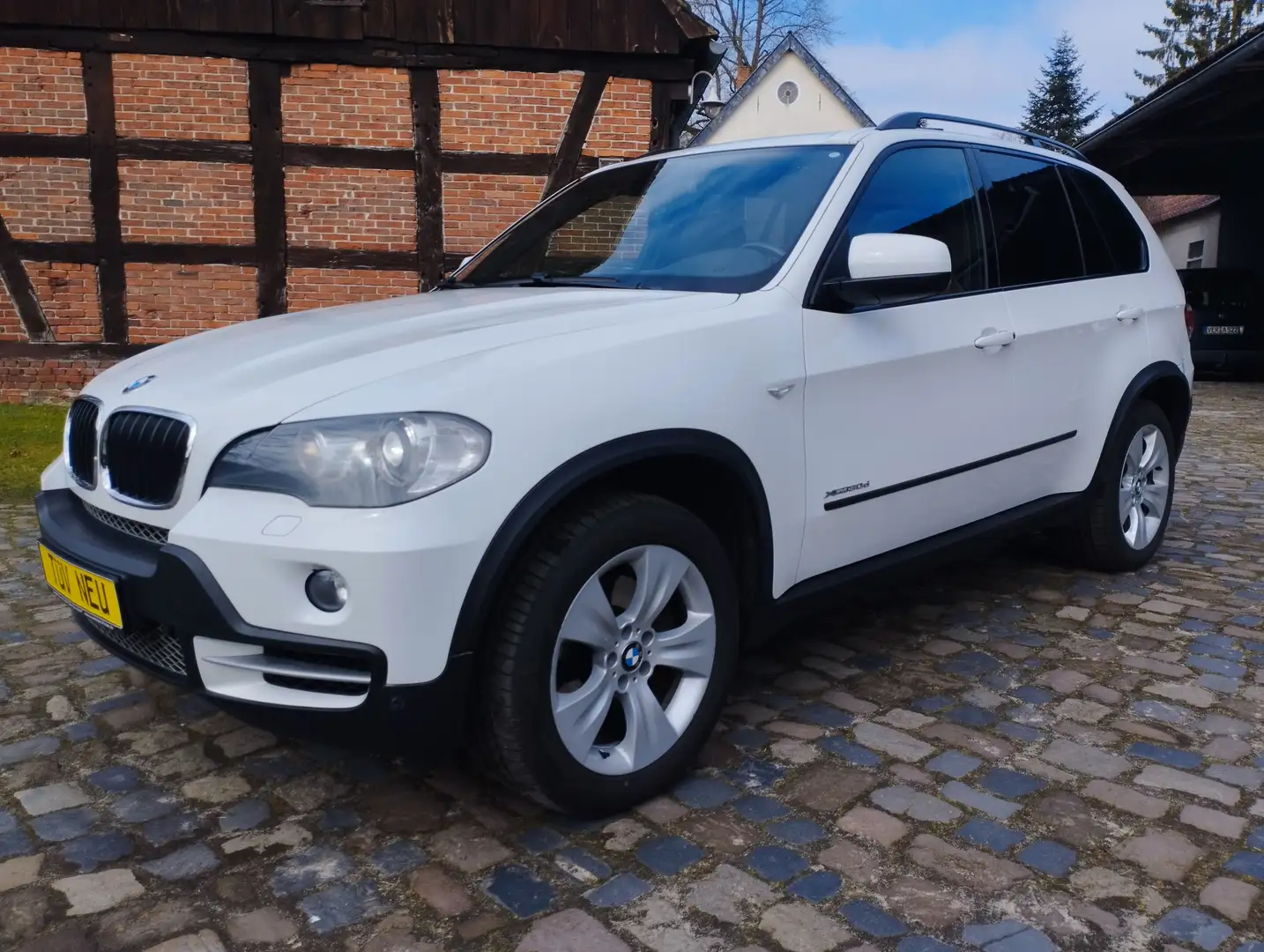 BMW X5 30d Vollausstattung *Topzustand* SH gepflegt Blanco - 1