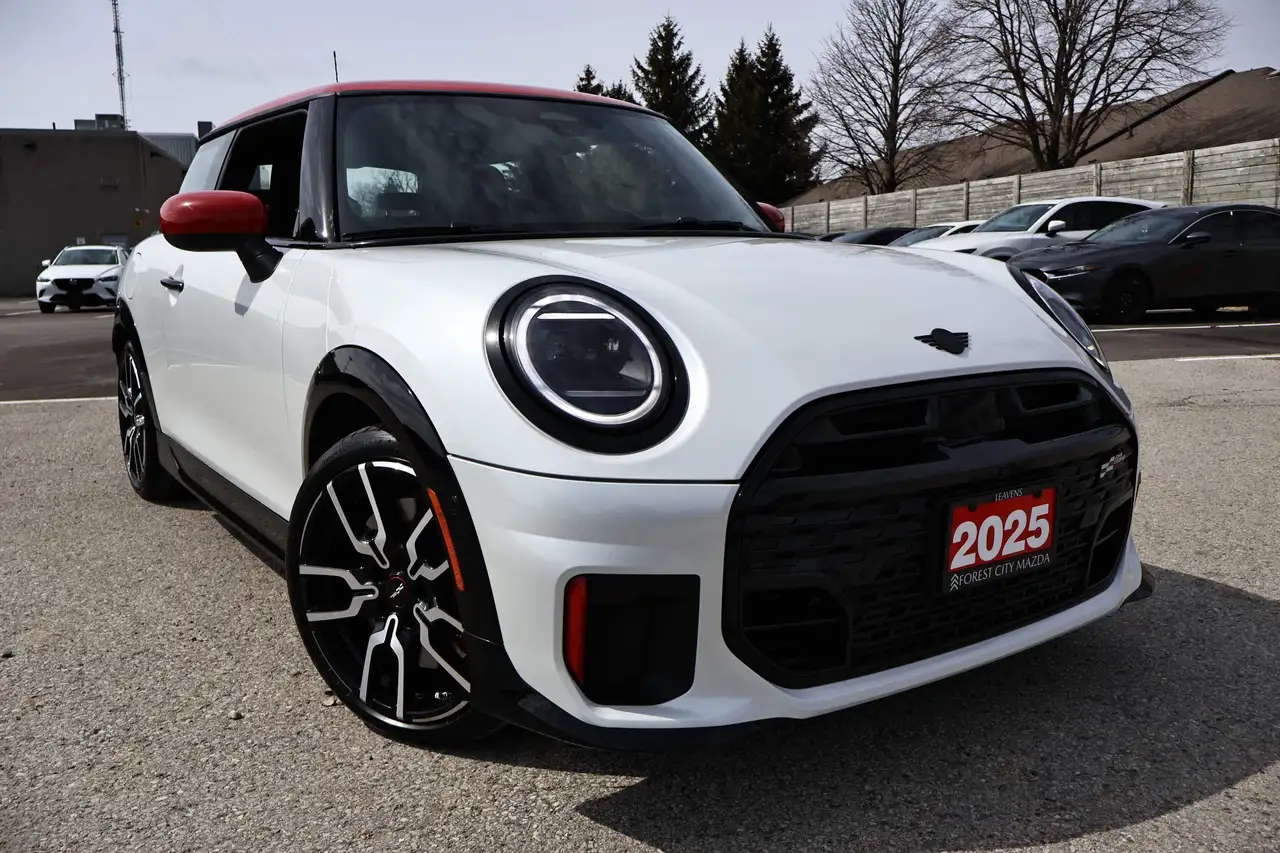 MINI 3 Door снимка MINI 3 Door
