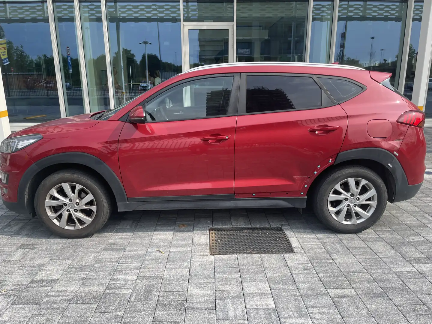 Hyundai TUCSON Tucson 1.6 CRDi XPrime *SOLO COMMERCIANTI* Rot - 2