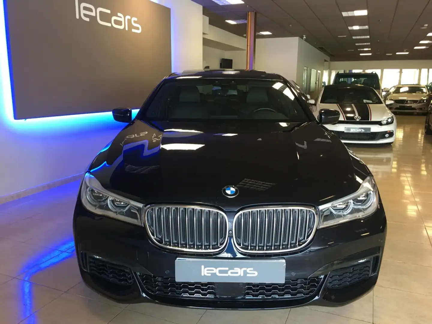 BMW 750 750dA xDrive Azul - 2