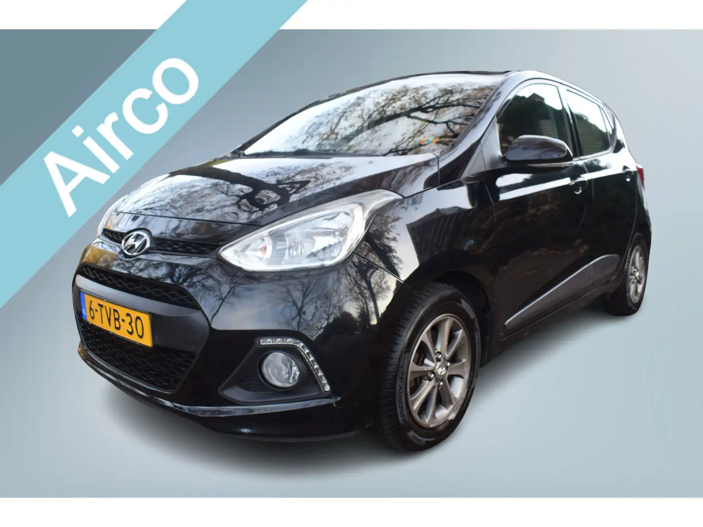 Hyundai i10 1.0i i-Motion Airco , Bluetooth , Psensoren achter Noir - 1