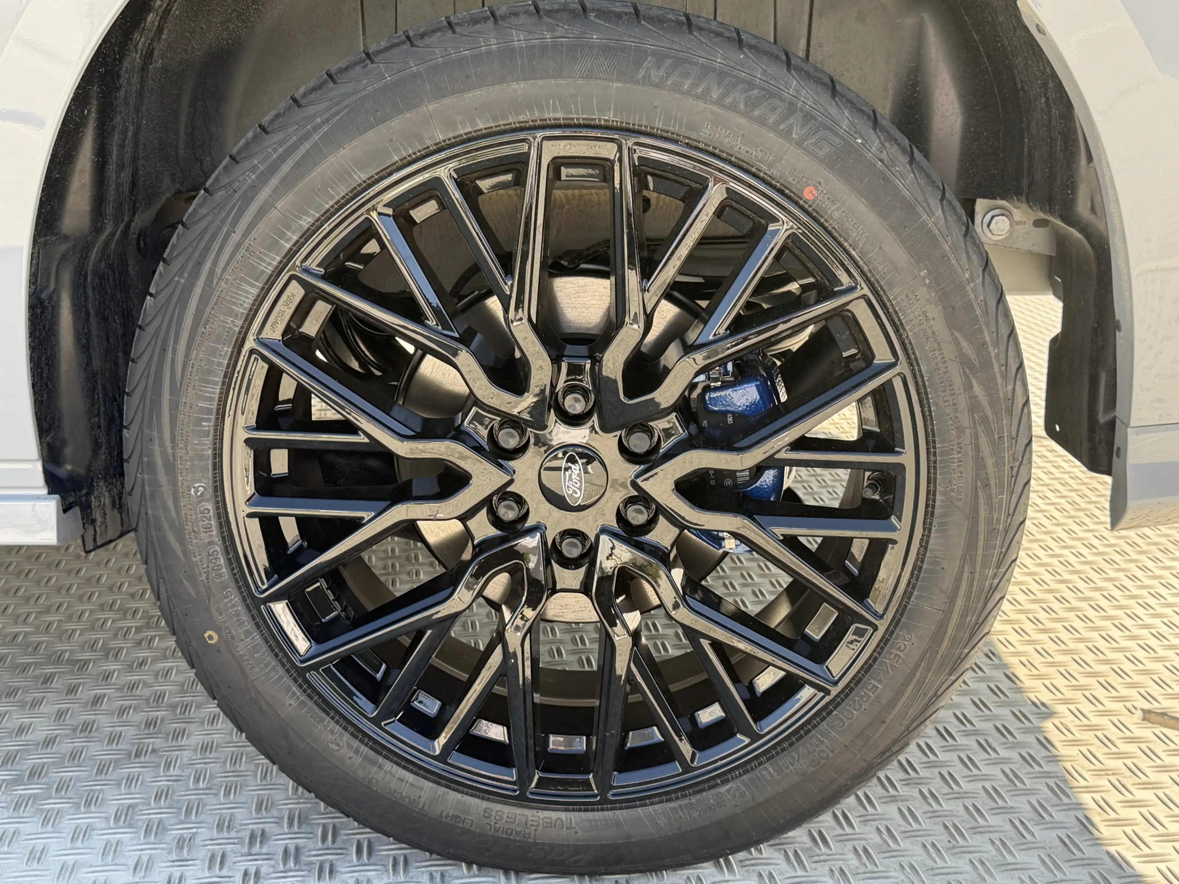 Ford E-Transit Cust. 340 L2H1 Sport 71 kWh | Next Level Edition | — photo 8