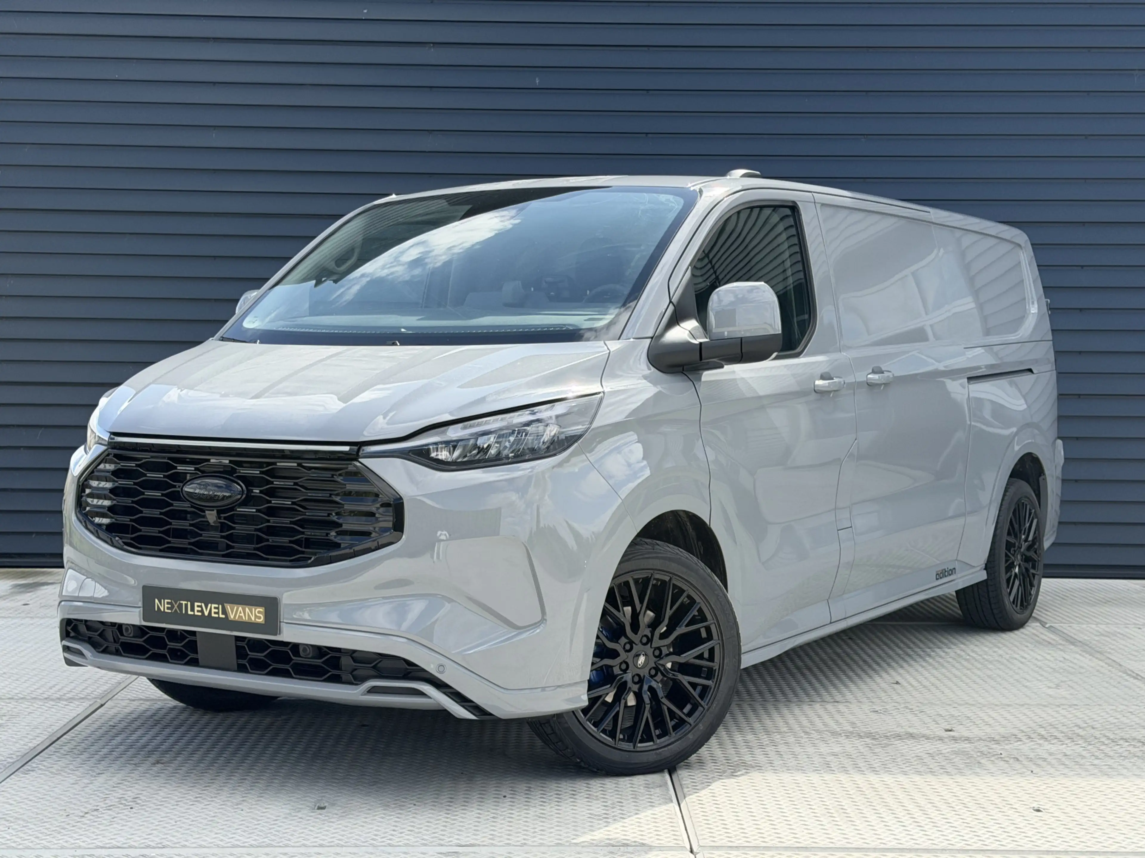 Ford E-Transit Cust. 340 L2H1 Sport 71 kWh | Next Level Edition |