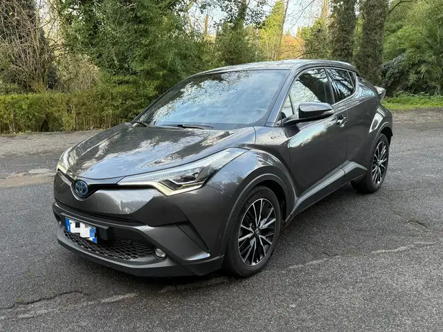 Toyota C-HR 1.8h Lounge 2wd e-cvt PREZZO REALE